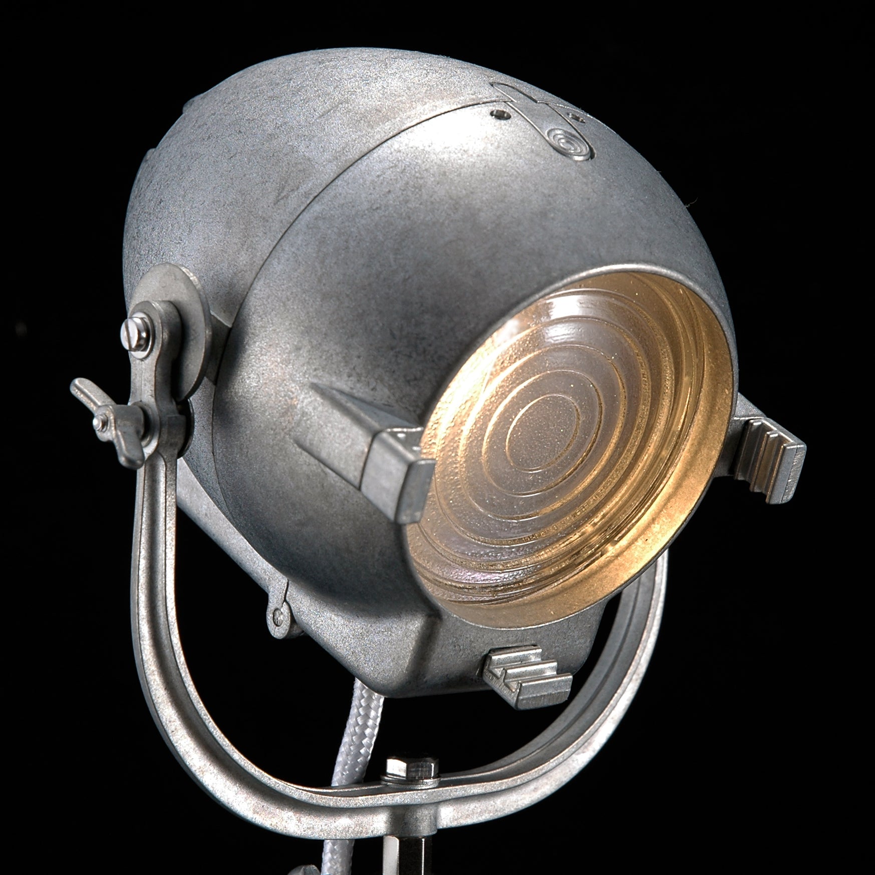 PATT 123M – Pacific Lighting